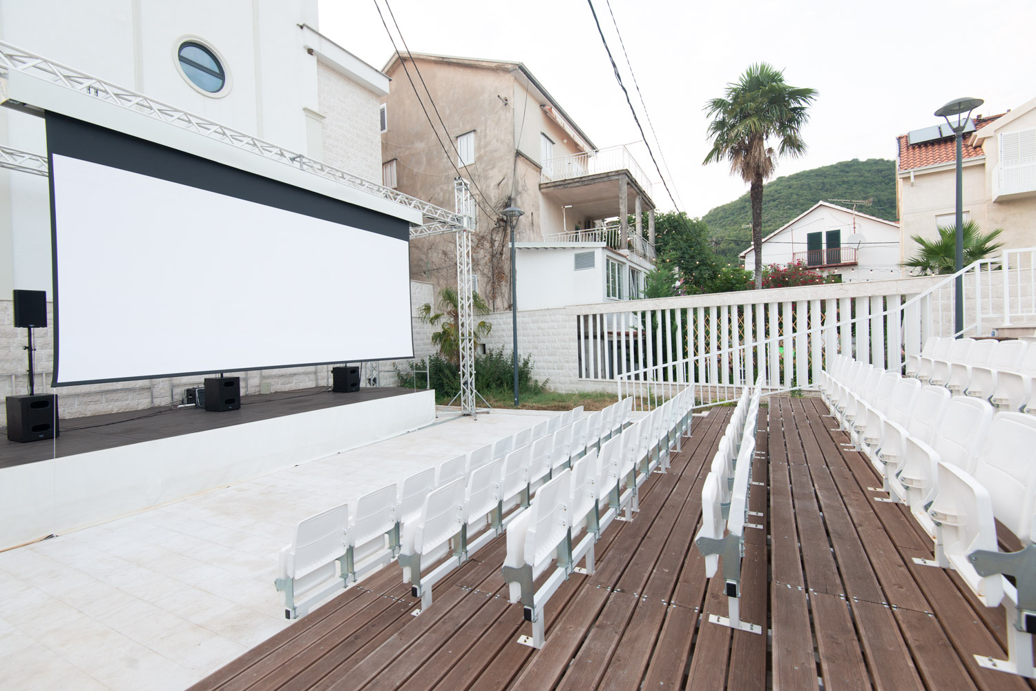 donja-lastva-scena-5