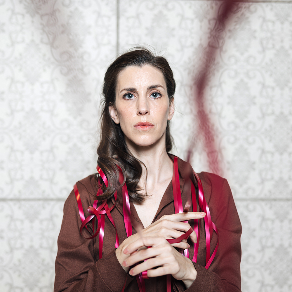 Nora_1000x1000px_foto Peter Giodani_9602